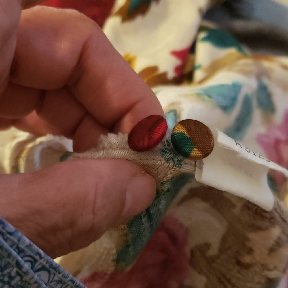 Blouse - Picture 6 of 8